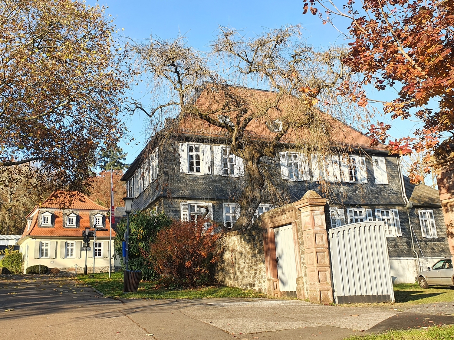 Haus der Kur- und Touristik Info