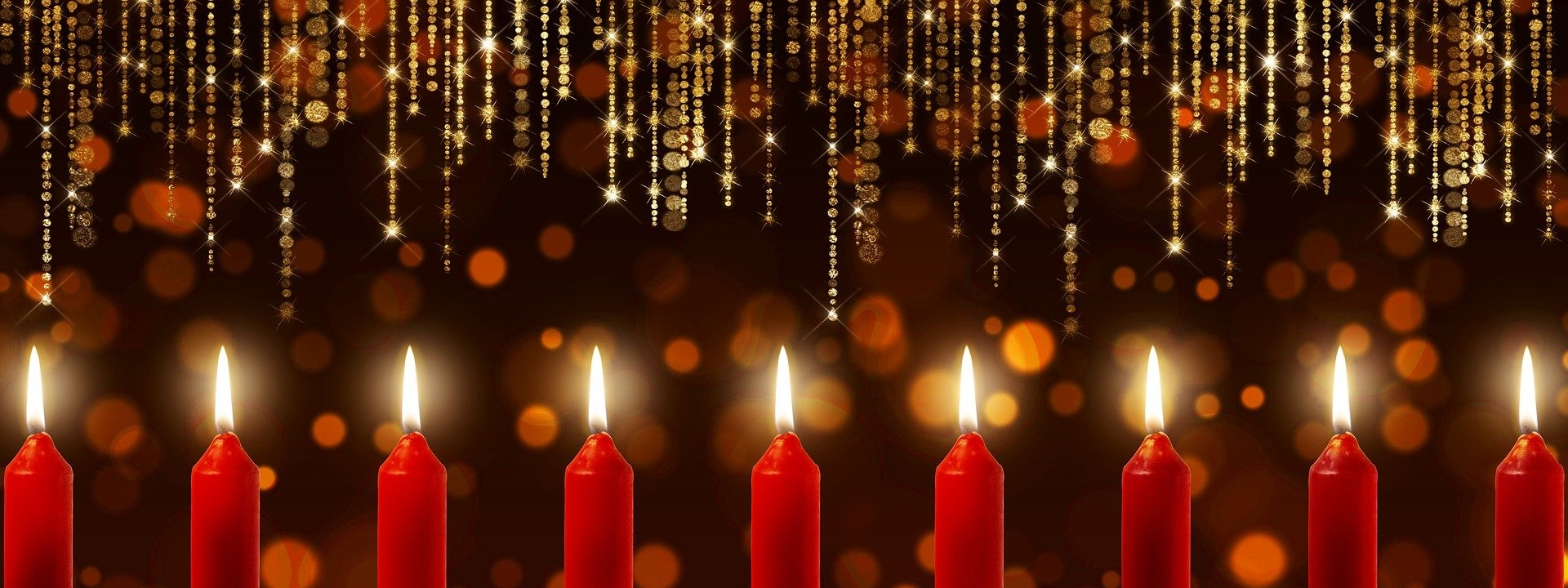 weihnachtliches Foto von Kerzen