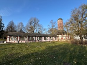 Foto Trinkkuranlage von hinten