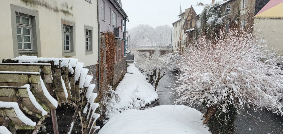 Foto Mühlrad im Schnee