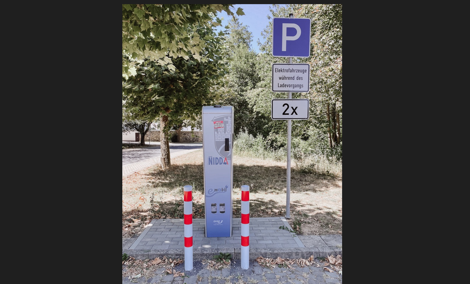 Foto einer E-Ladesäule