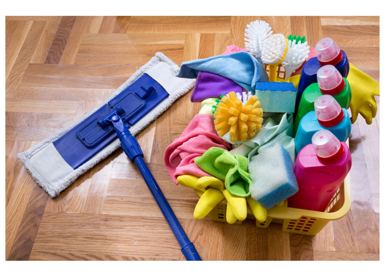 Foto Wischmop und Putzzeug