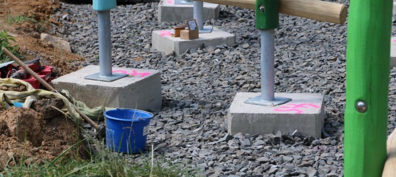 Fundamente für den Spielplatz