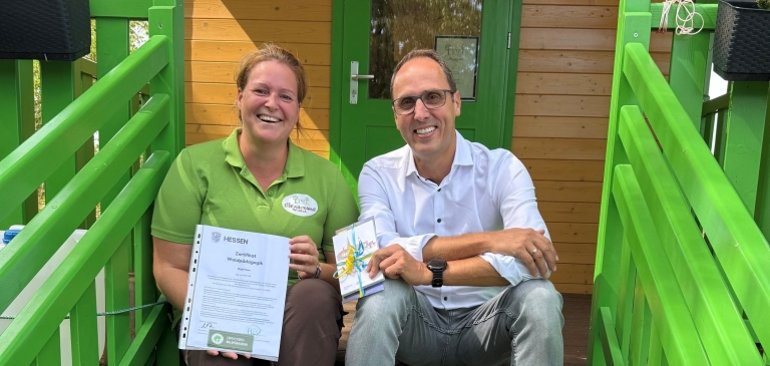 Foto Birgit Plenz und BGM Thorsten Eberhard