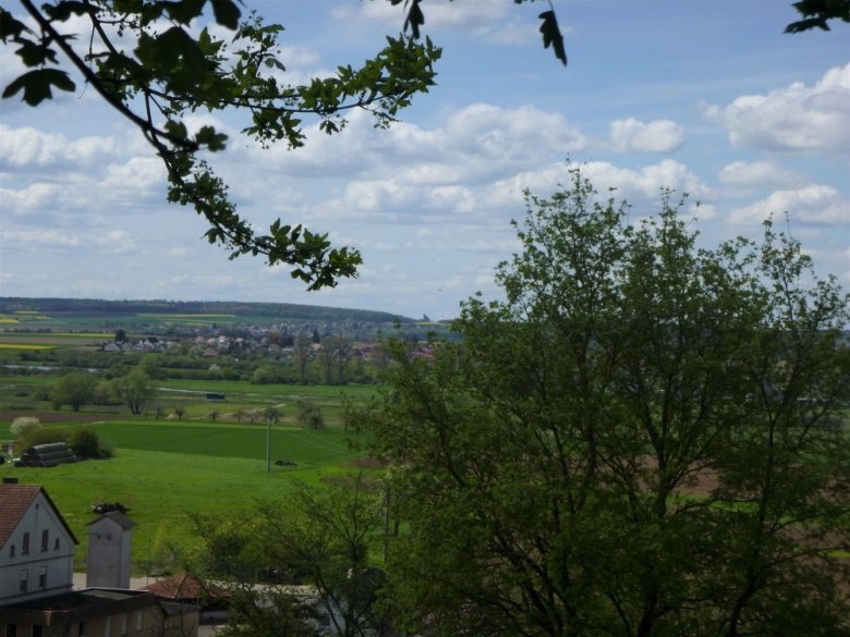 Foto: Burg Münzenberg näher