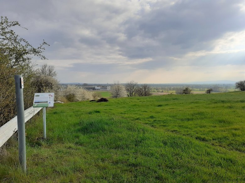 Foto: Standort 23 Aussicht von der "Burg"