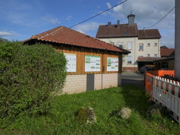 Foto: Startpunkt am Dorfgemeinschaftshaus Unter-Widdersheim